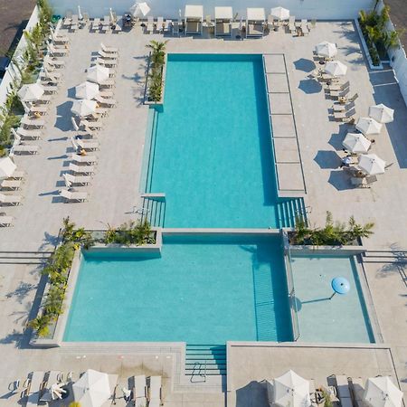 Abacus Suites Ayia Napa Bagian luar foto