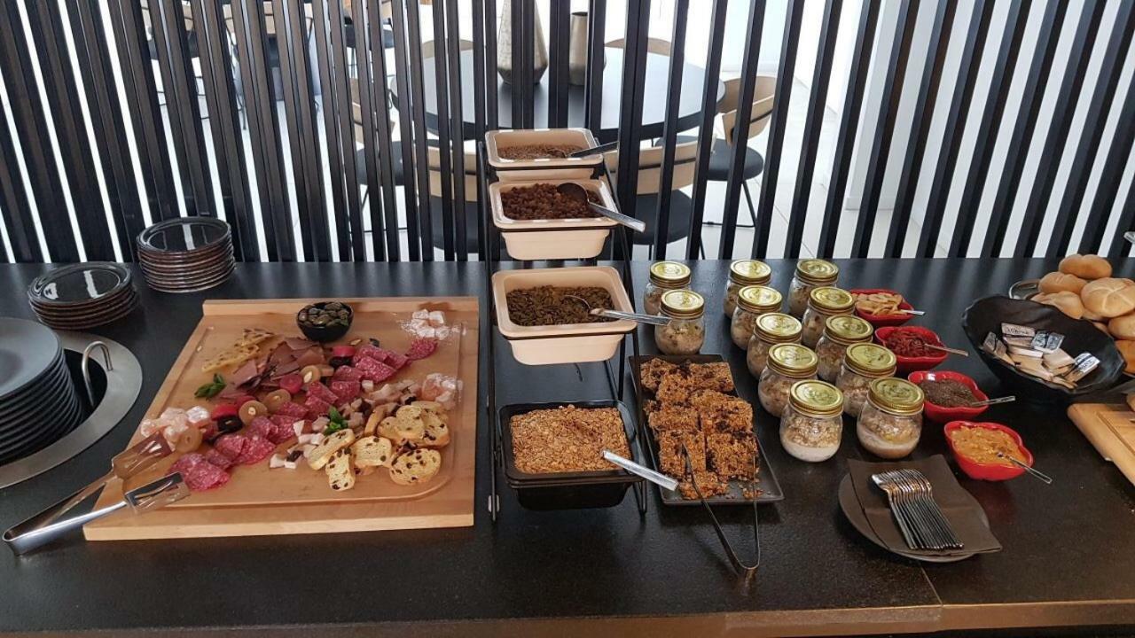 Abacus Suites Ayia Napa Bagian luar foto